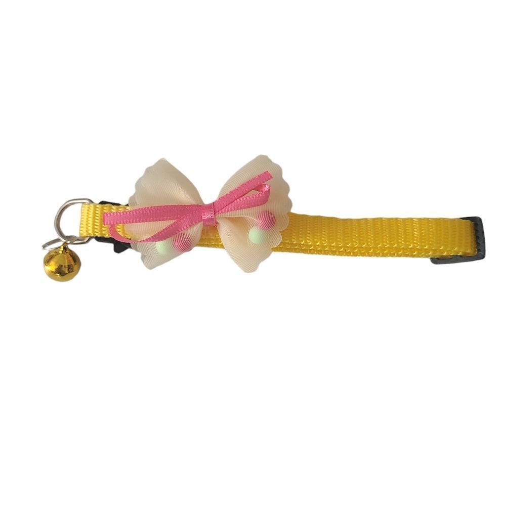 Breakaway Collar‎ With Bell Bow And Beads One Size Fits All Never Worn